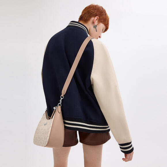 Reversible Strap In Signature Canvas - Picture 2 of 3